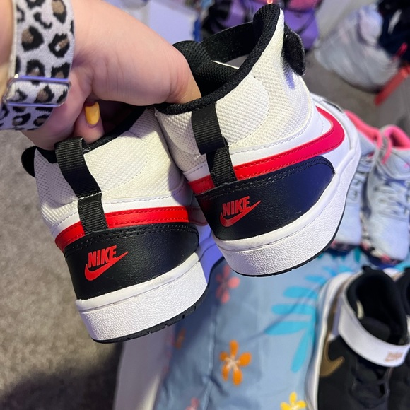 Nike Court a Borough Mid 2 - Picture 4 of 7